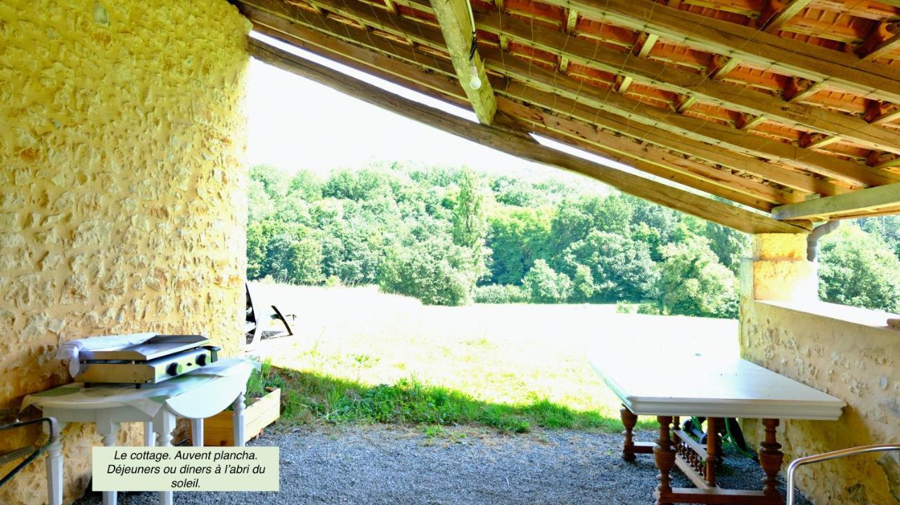 Hotel Domaine du Champ de l'Hoste à Larzac Extérieur photo