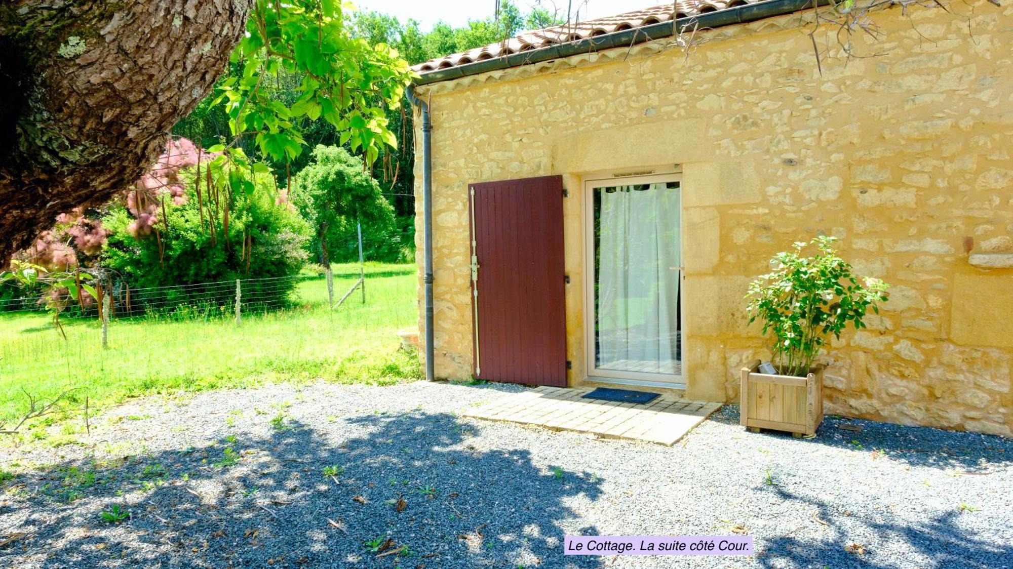 Hotel Domaine du Champ de l'Hoste à Larzac Extérieur photo